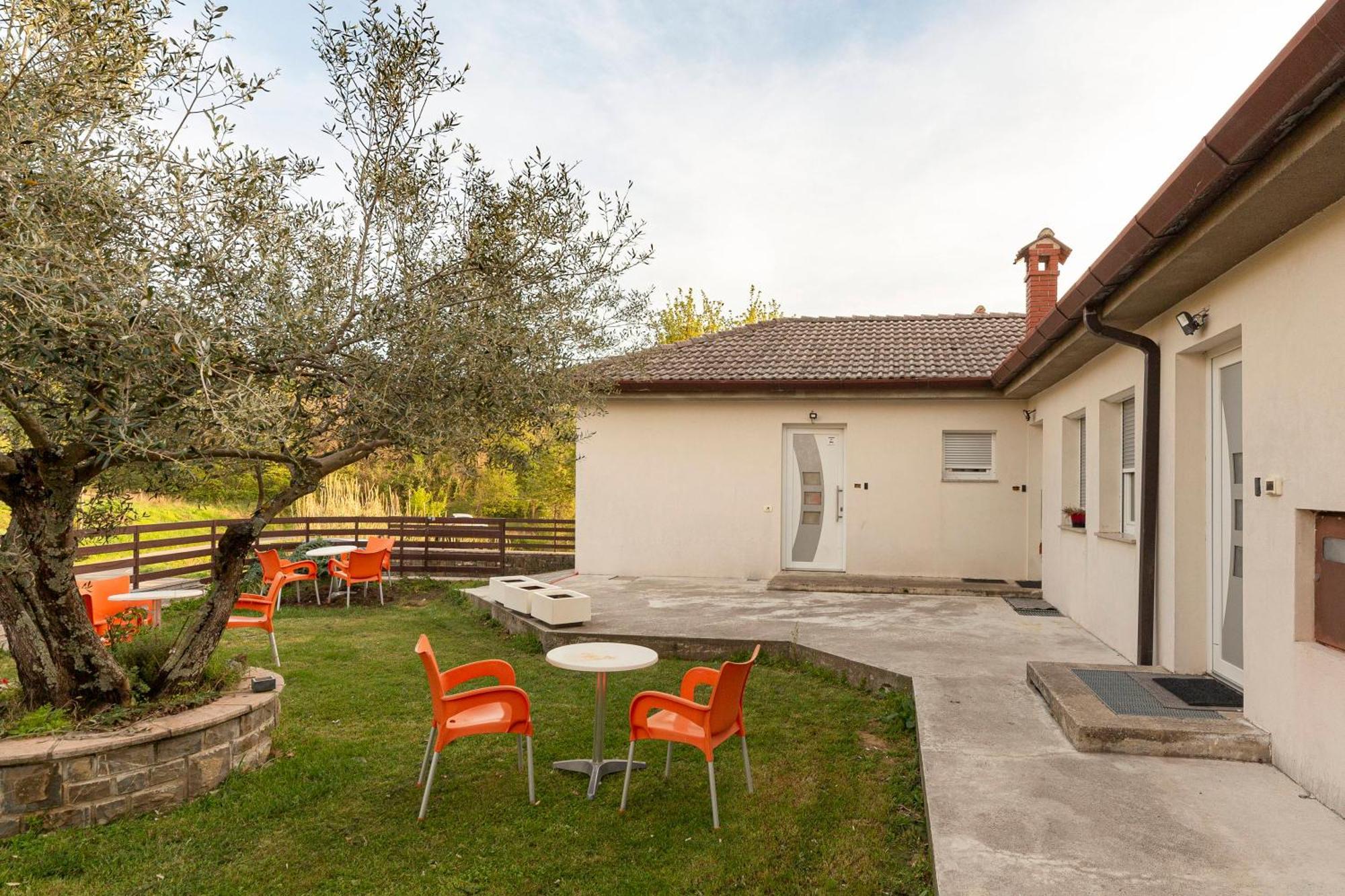 Apartments Souranded By Forest With Sea View Koper Exteriér fotografie
